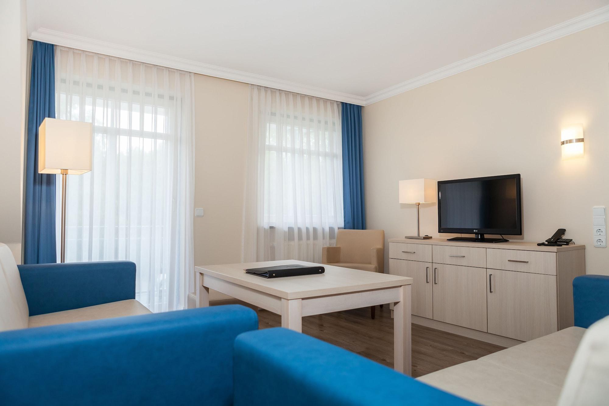 Hotel IV Jahreszeiten Kuehlungsborn Luaran gambar