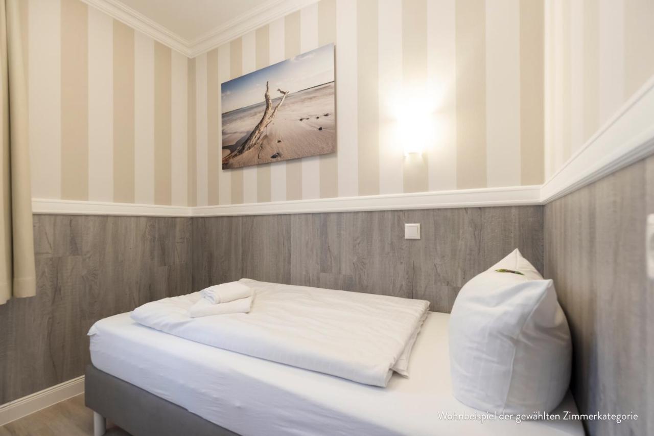 Hotel IV Jahreszeiten Kuehlungsborn Luaran gambar