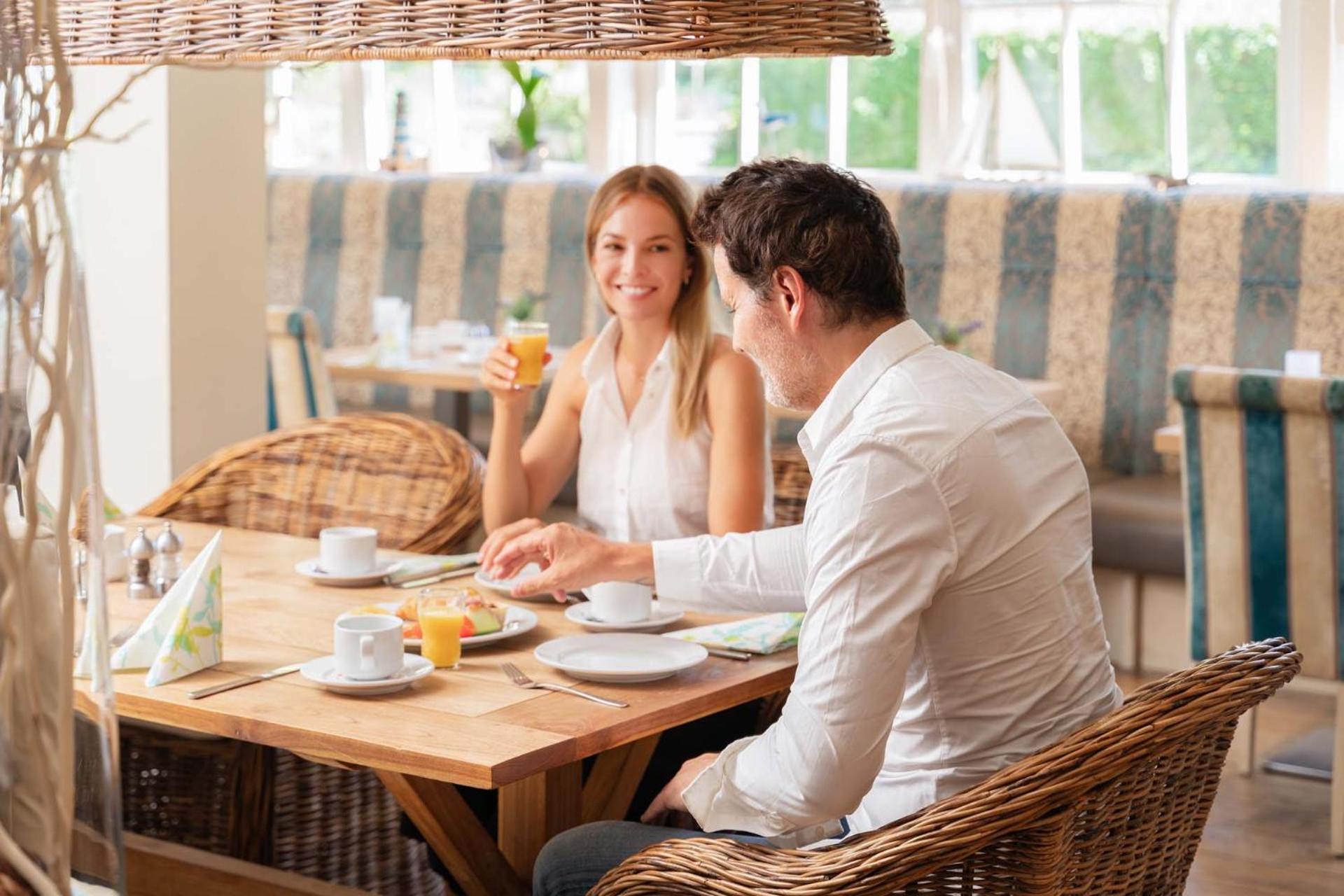 Hotel IV Jahreszeiten Kuehlungsborn Luaran gambar