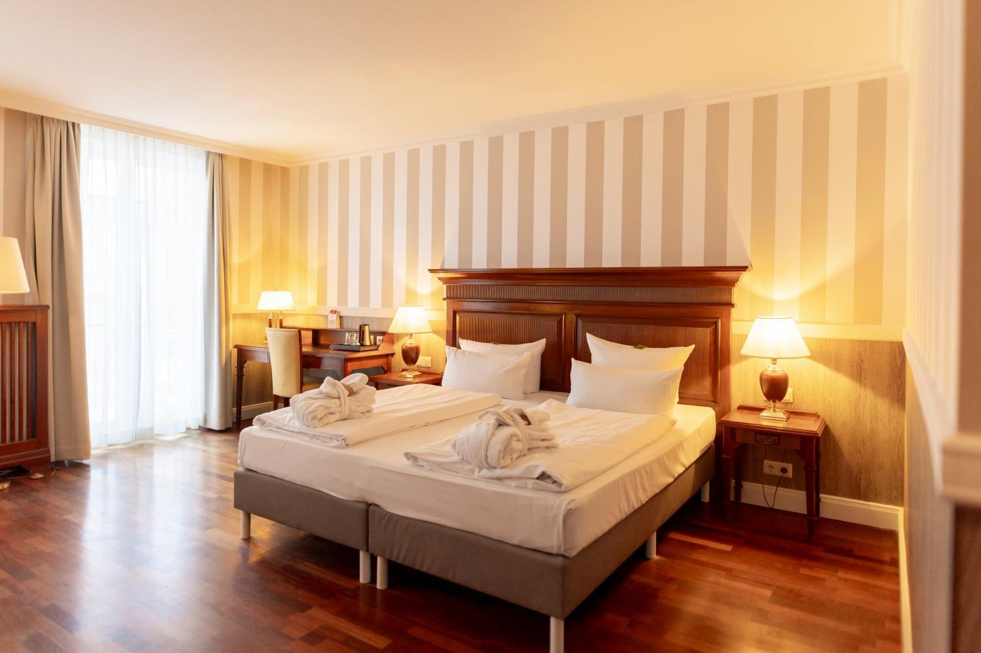 Hotel IV Jahreszeiten Kuehlungsborn Luaran gambar